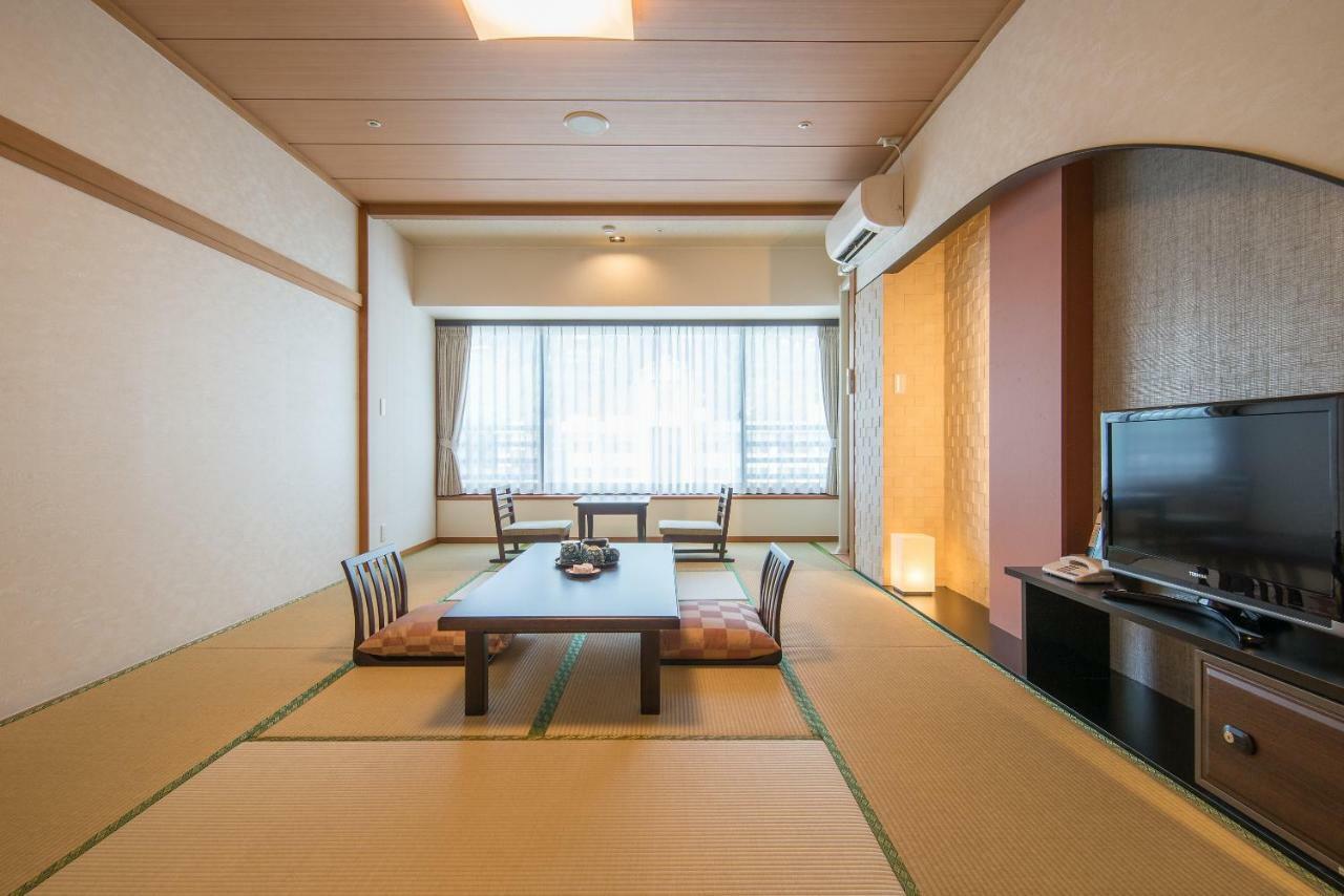 ホテル ニューウェルシティ 湯河原 熱海市 エクステリア 写真